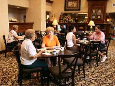 Hotel Hampton & 3*